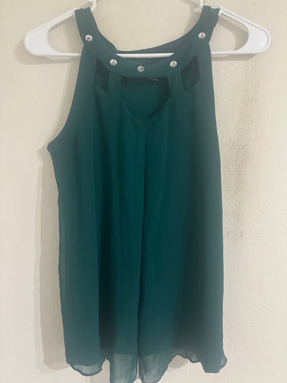 Sleeveless Emerald Green Beaded Neckline Top